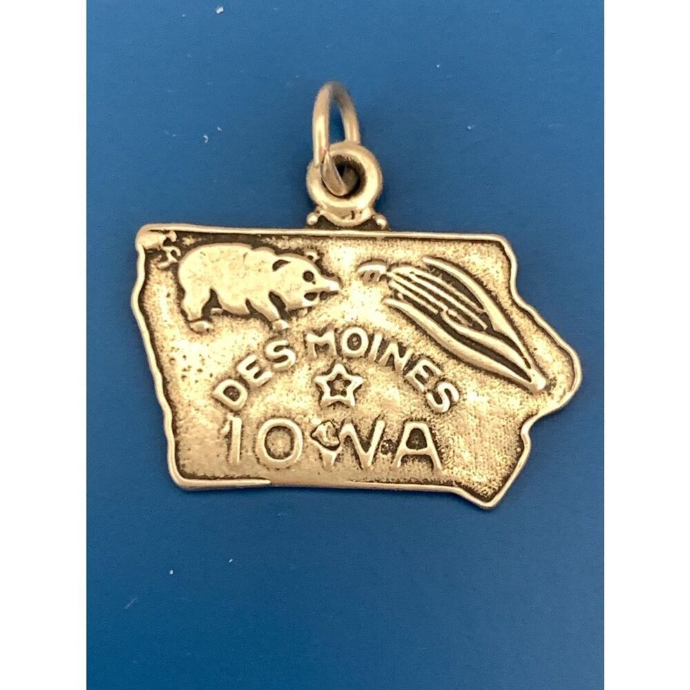 .925 Iowa State Sterling Silver Jewelry Charm #travel #corn